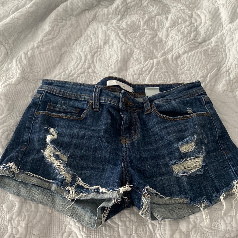 Eunina size small shorts